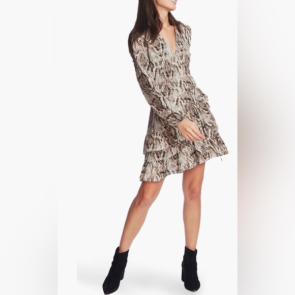 1. STATE Brown Sultry Snakeskin Print Ruffled Long Sleeve Wrap Mini Dress Size 4 - Picture 5 of 13